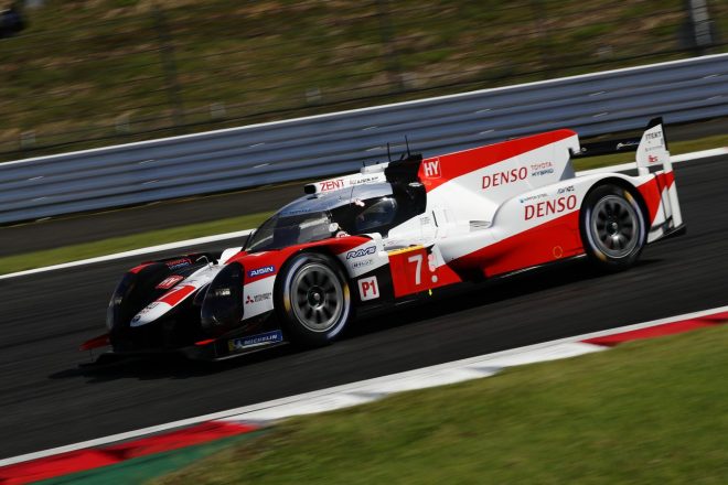 2番手グリッドから決勝に臨むTOYOTA GAZOO Racingの7号車トヨタTS050ハイブリッド