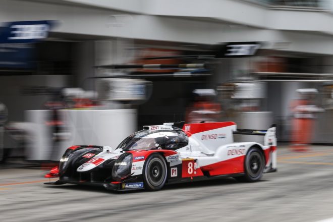 ドライブスルーペナルティを受けながら、今季初勝利となる総合優勝を決めた8号車トヨタTS050ハイブリッド