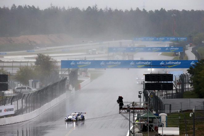 【トムス東條エンジニア特別寄稿】無念のリタイア。レベルが高かったローグリップでも攻めるDTM勢の走り《DTM×スーパーGTインサイド3》