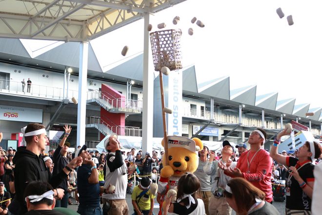 WEC富士のイベントで行われた玉入れの様子