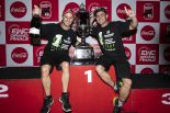 2019年の鈴鹿8耐で優勝を飾ったジョナサン・レイとレオン・ハスラム（Kawasaki Racing Team Suzuka 8H）
