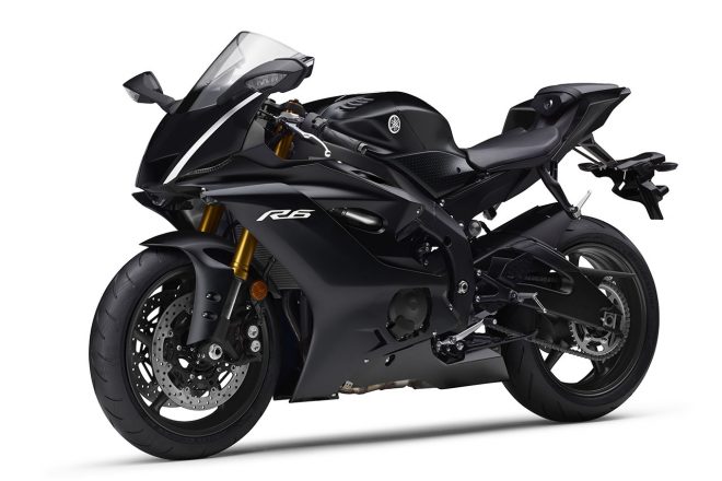 YZF-R6レースベース車 2020年モデル 左フロント