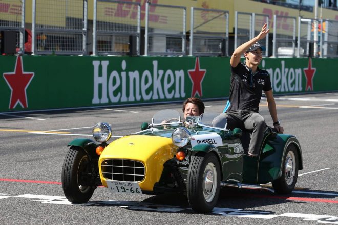 2019年F1第17戦日本GP日曜 ドライバーズパレード　ジョージ・ラッセル（ウイリアムズ）