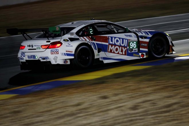 ファイナルラップの逆転劇でGTDクラスウイナーとなったターナー・モータースポーツの96号車BMW M6 GT3