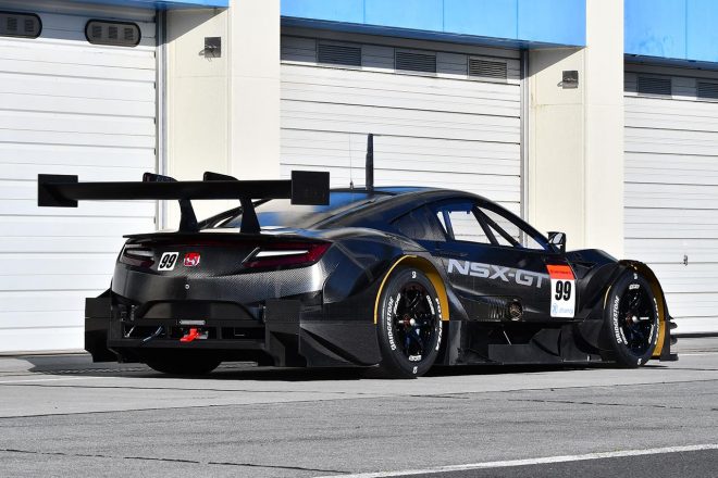 オートポリスでシェイクダウンされた2020年モデルのホンダNSX-GT