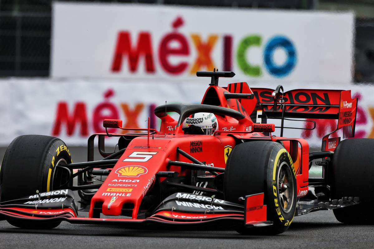 2019年F1第18戦メキシコGP　セバスチャン・ベッテル（フェラーリ）がFP2でトップタイム