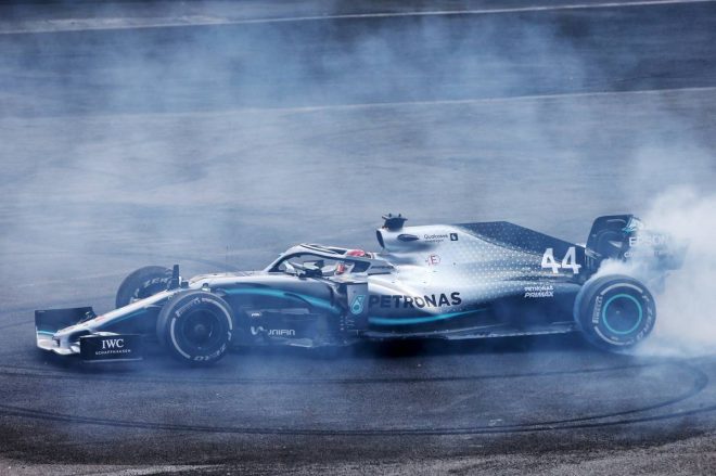 2019年F1第18戦メキシコGP決勝　ルイス・ハミルトン（メルセデス）が優勝を飾る