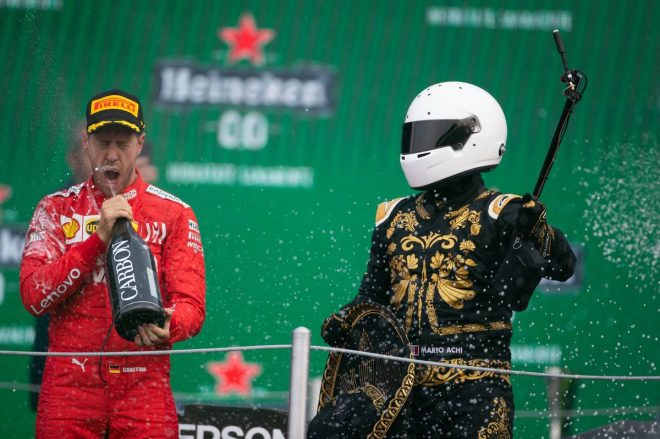 2019年F1第18戦メキシコGP決勝　セバスチャン・ベッテル（フェラーリ）は2位表彰台