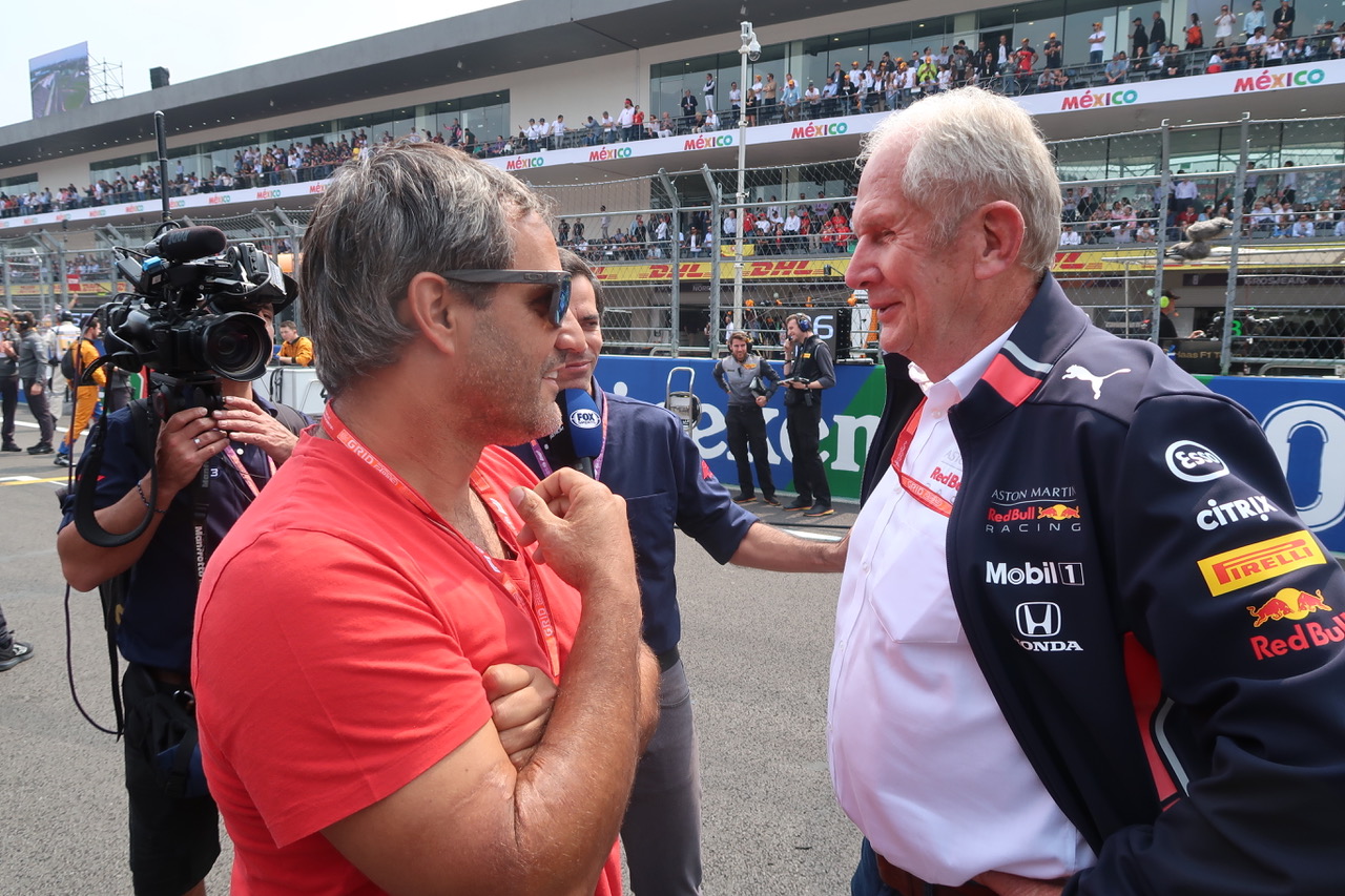 ファン・パブロ・モントーヤ（左）とヘルムート・マルコ博士（右）