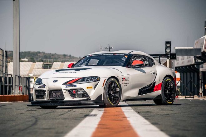 GRスープラGT4（フロントビュー）