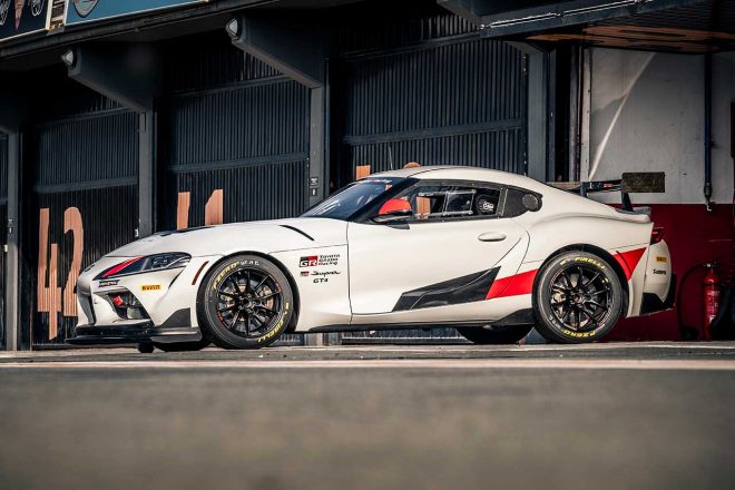 GRスープラGT4（サイドビュー）