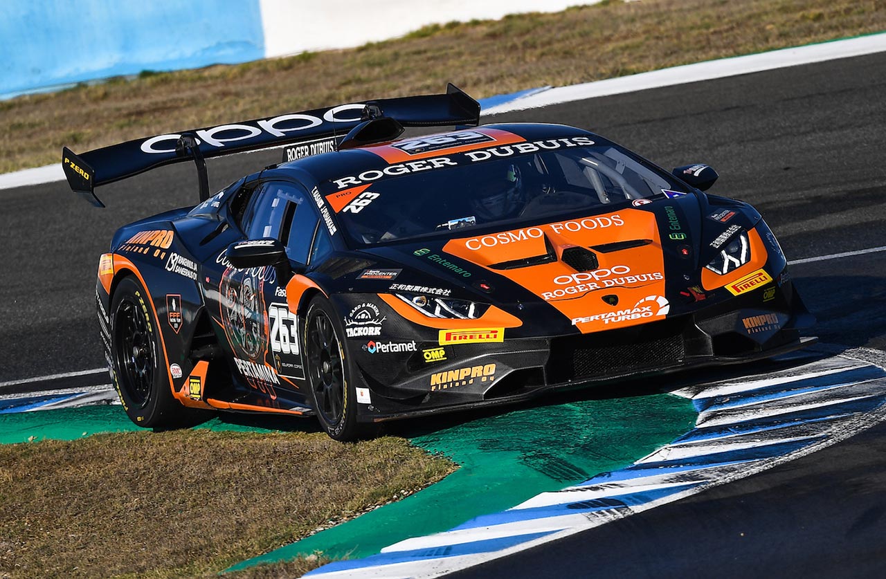 ヘレスを走る笠井組のウラカン・スーパートロフェオ