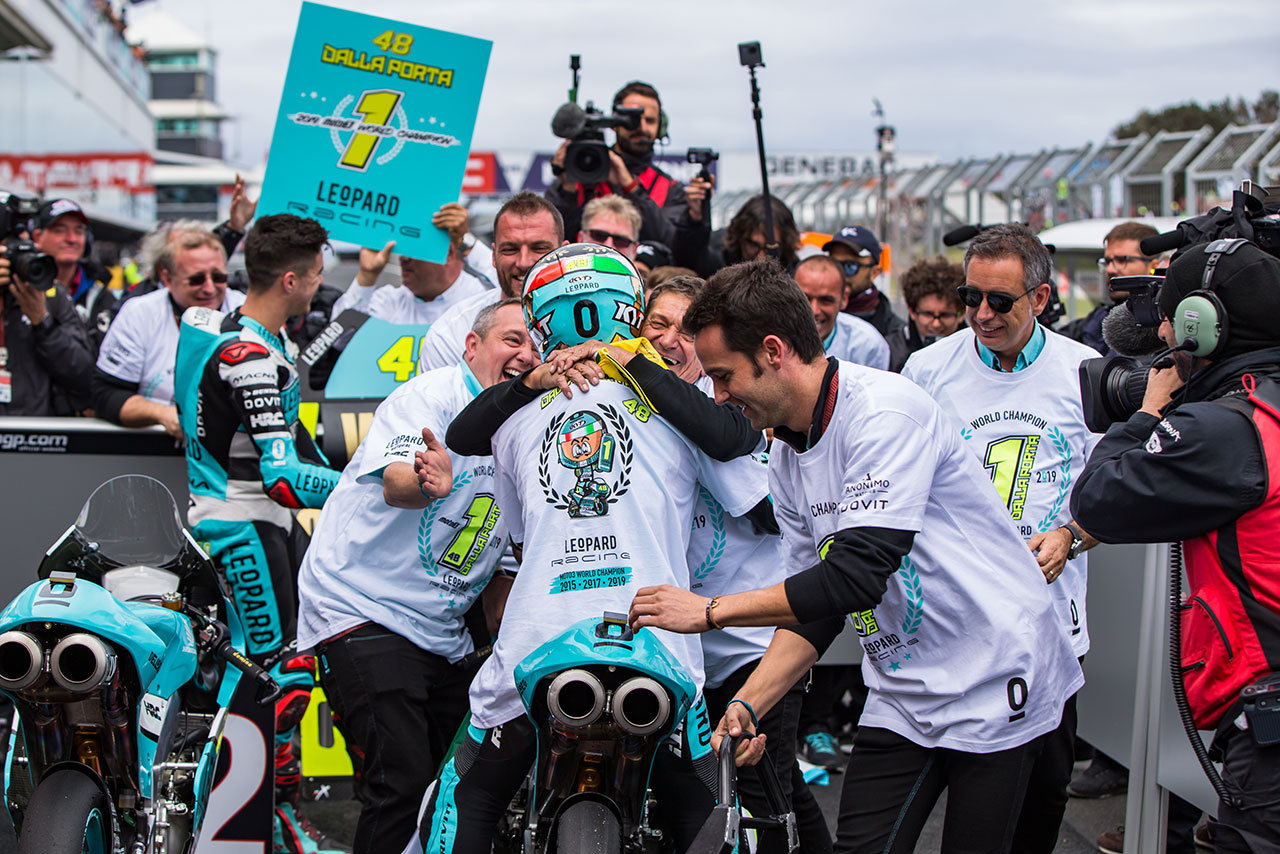 第17戦オーストラリアGPでMoto3クラスのタイトルを決めたロレンツォ・ダラ・ポルタ（Leopard Racing）