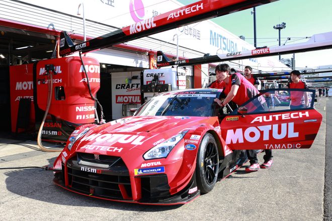 MOTUL AUTECH GT-R