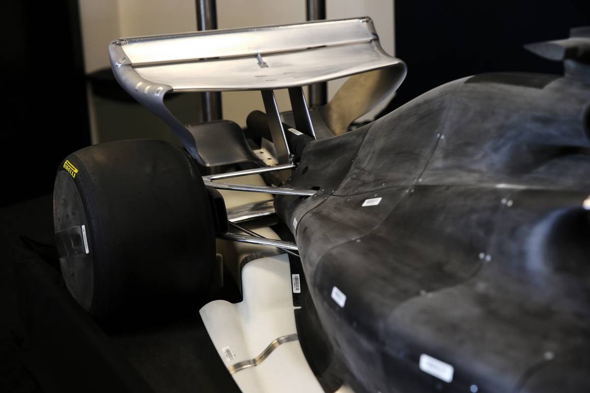 2019年F1第19戦アメリカGP　記者会見の場に用意された2021年のF1モデルカー