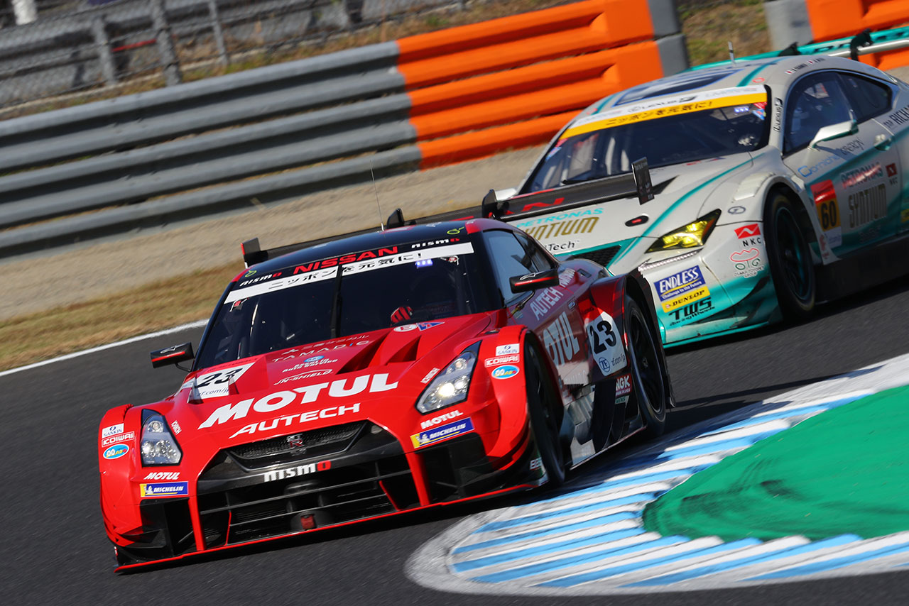 MOTUL AUTECH GT-R