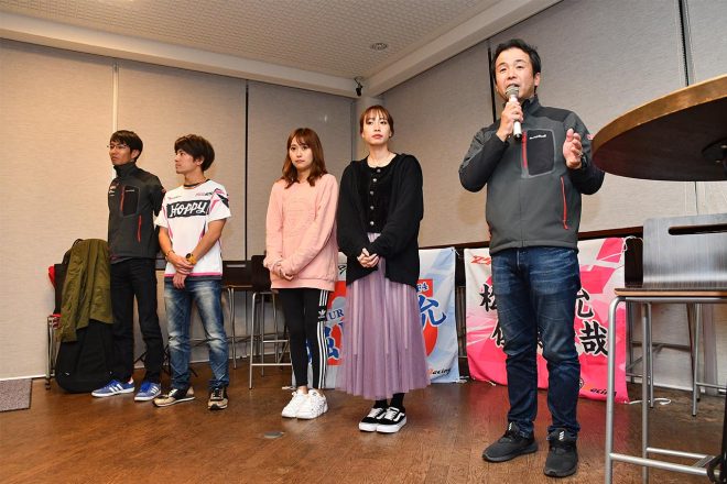 当初は笑顔で話し始めた武士だが、86 MCについて話し始めると思いがあふれた。