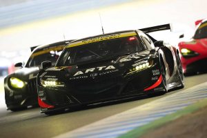 スーパーGT | 17年ぶりの栄光掴んだARTA高木真一「みなさんに助けられ、“おっさん”がチャンピオンを争えた」／GT300チャンピオン会見