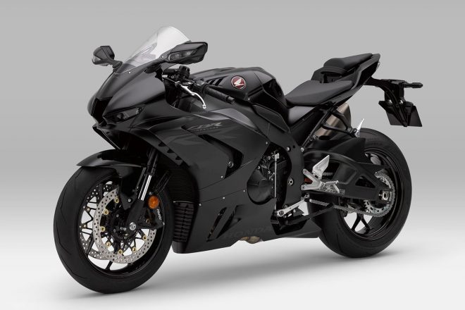 ホンダCBR1000RR-R FIREBLADE（左フロント）