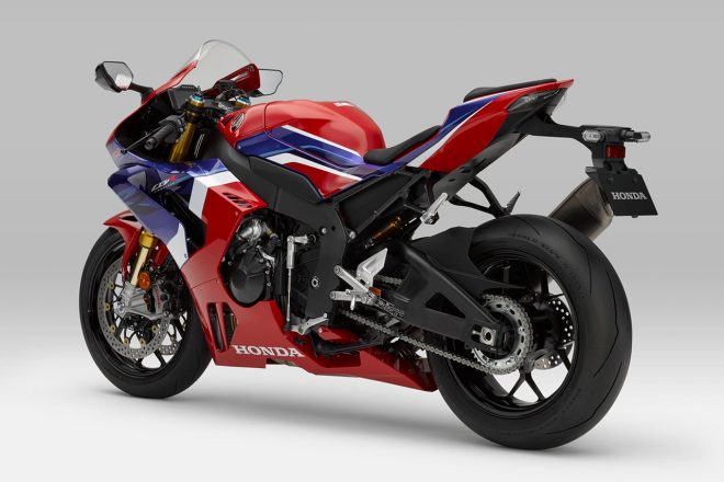 CBR1000RR-R FIREBLADE SP（リヤ）