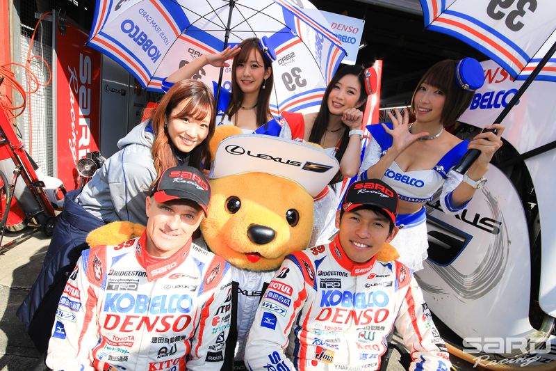 LEXUS TEAM SARDのヘイキ・コバライネンと中山雄一