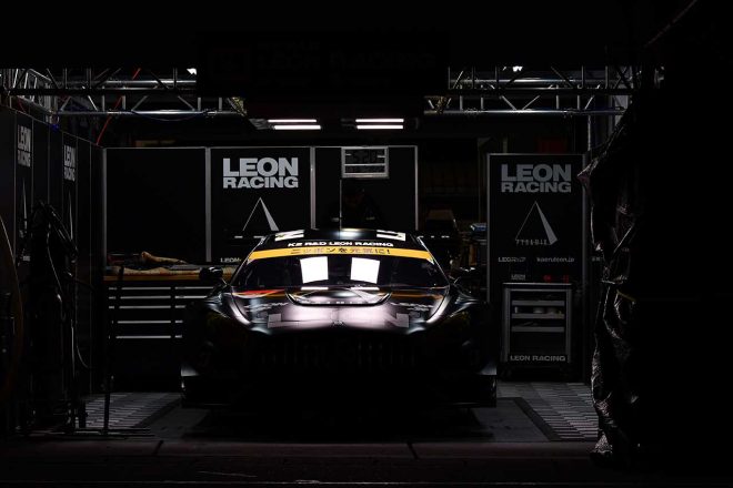 スーパーGTサーキット便り第8戦もてぎ