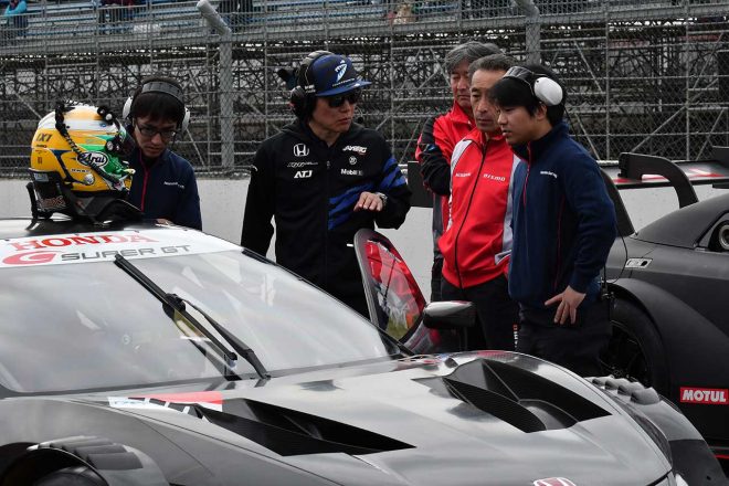 スーパーGTサーキット便り第8戦もてぎ
