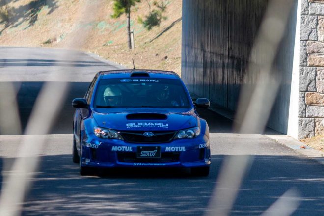 ペター・ソルベルグはモリコロパーク内のサイクリングコースでデモランを披露した