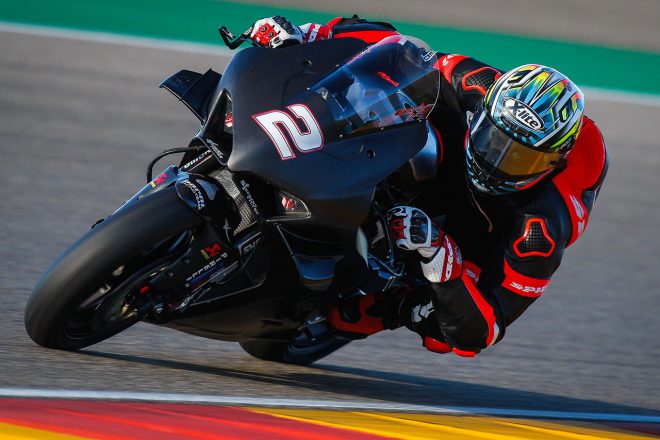 レオン キャミア Barni Racing Team Sbkウインターテストがスタート 元motogpライダーのレディングが2日間で最速 王者レイは3番手で終えるの画像 写真 5 Autosport Web