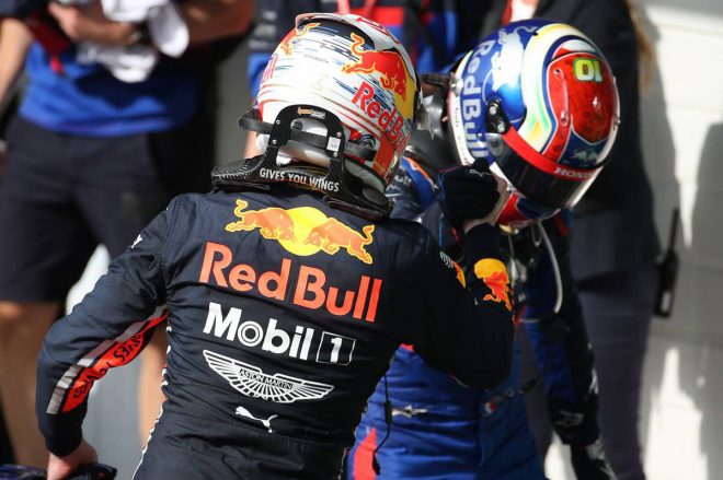 2019年F1第20戦ブラジルGP　マックス・フェルスタッペン（レッドブル・ホンダ）、ピエール・ガスリー（トロロッソ・ホンダ）