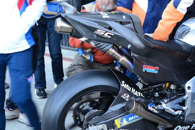 2019年型からテールカウルの形状に変更が見られる