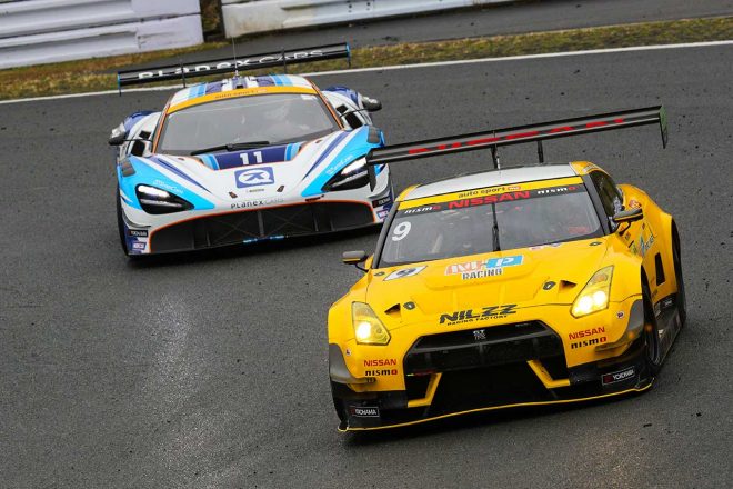 MP Racing GT-R／Planex スマカメ マクラーレン720S