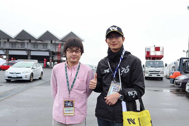 伊庭弥礼さん（右）。愛車はスバルWRX STI。松岡拓実さん（左）。愛車はロータス・エキシージ