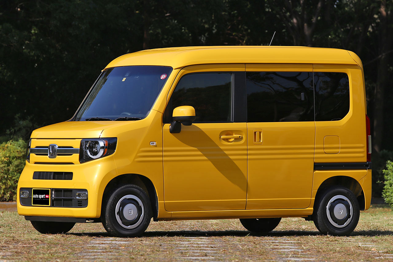 ホンダN-VAN（フロント）