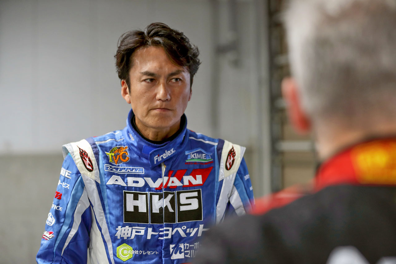 11月26日に行われたチャレンジでは谷口信輝も新型ルノー・メガーヌR.S.トロフィーRをドライブした。