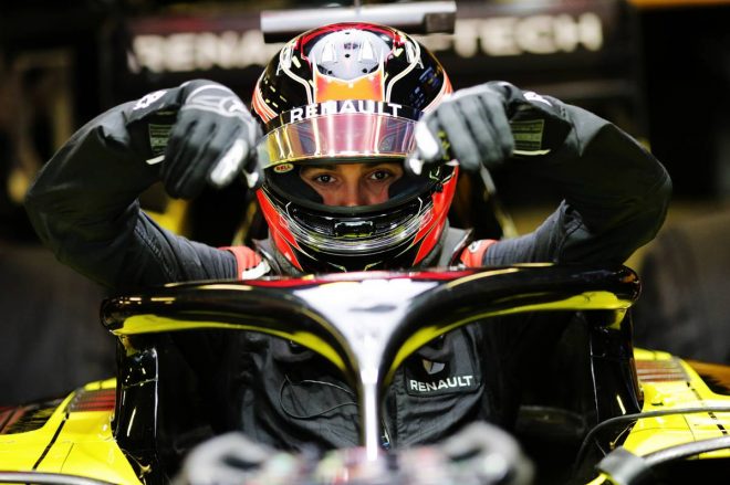 2019年F1アブダビテスト1日目　エステバン・オコン（ルノー）