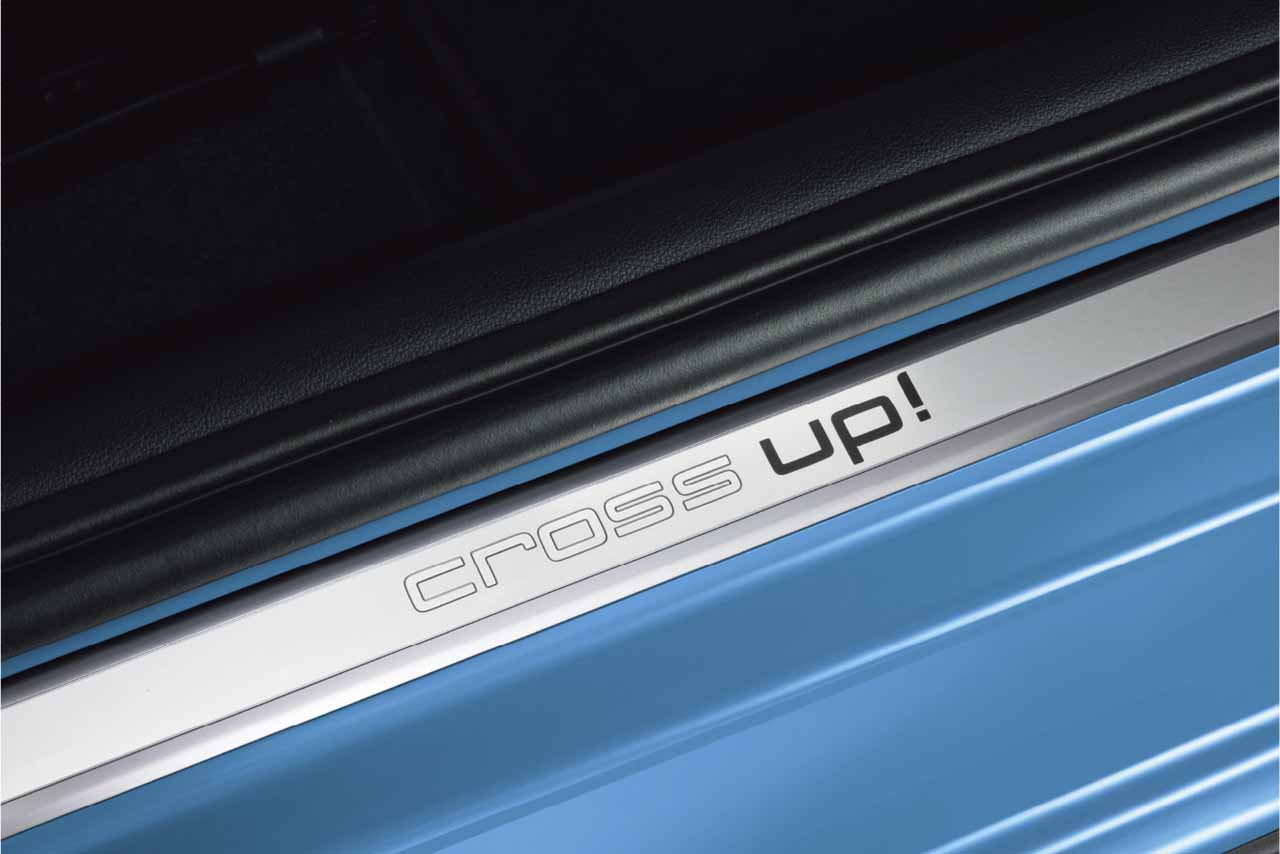 cross up!／専用ドアシルプレート