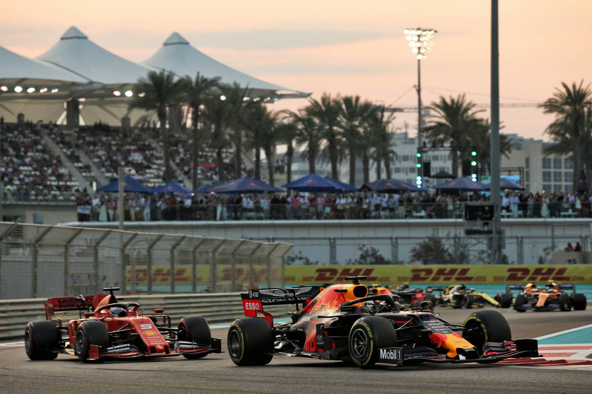 2019年F1最終戦アブダビGPで2位表彰台を獲得したマックス・フェルスタッペン（レッドブル・ホンダ）