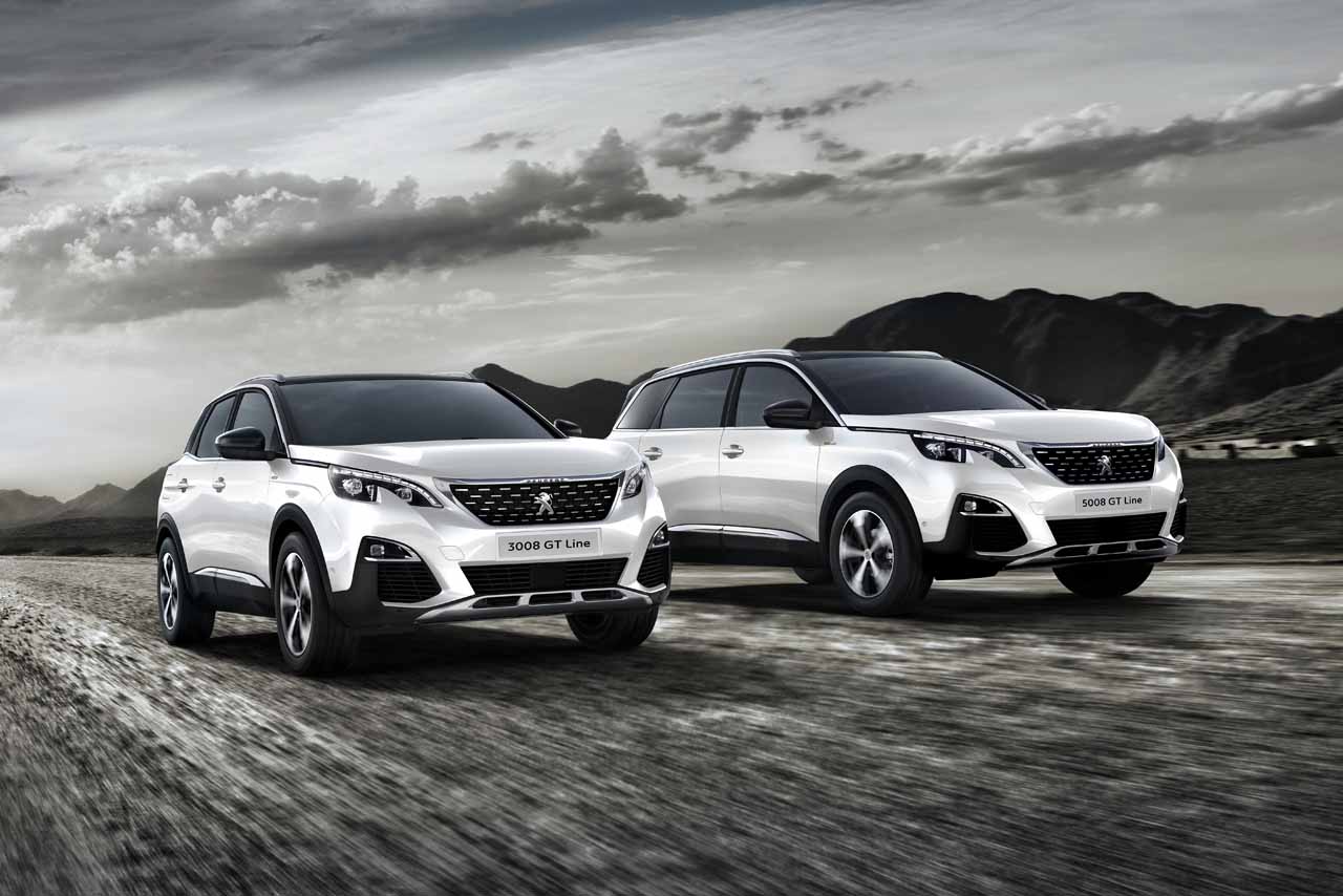 プジョー3008 GT Line BlueHDi（左）、5008 GT Line BlueHDi（右）