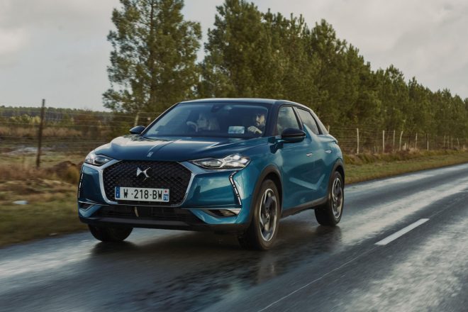 DS3 CROSSBACK Grand Chic RIVOLI／ブルーミレニアム