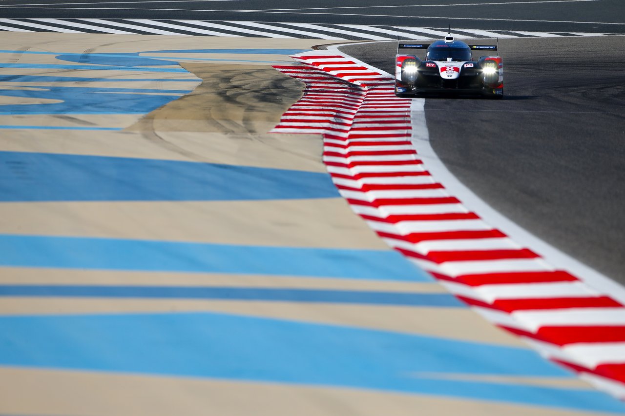 セバスチャン・ブエミ／中嶋一貴／ブレンドン・ハートレー組8号車トヨタTS050ハイブリッド