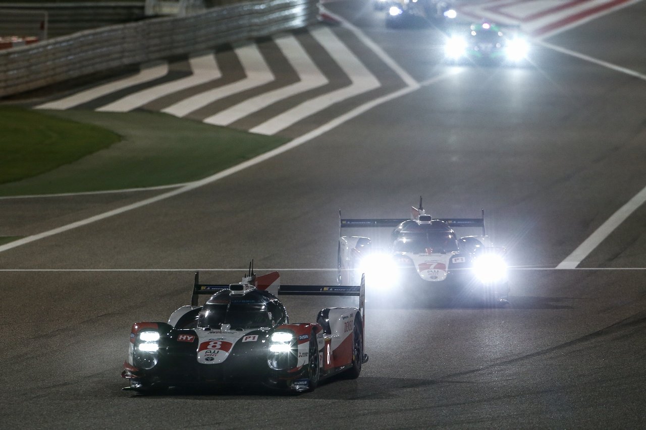 セバスチャン・ブエミ／中嶋一貴／ブレンドン・ハートレー組8号車トヨタTS050ハイブリッド