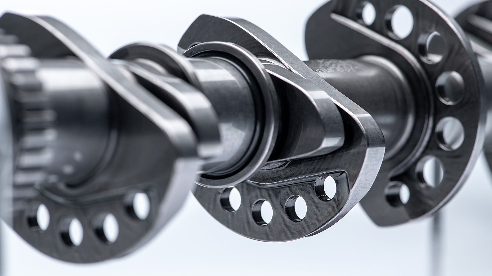 ドゥカティ デスモセディチGP15のカムシャフト