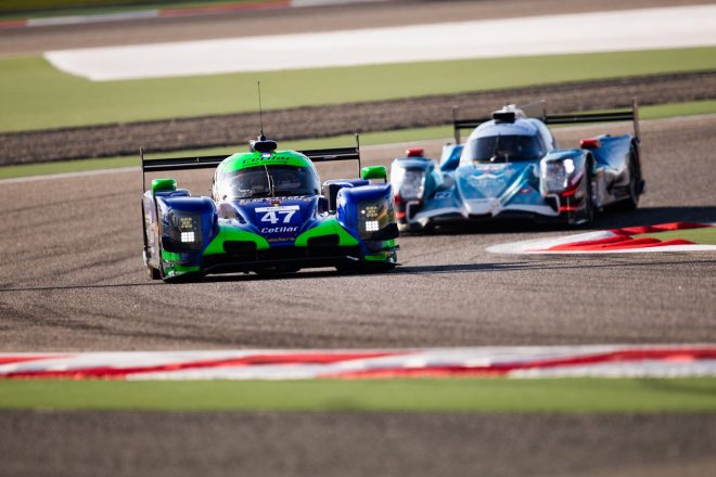チェティラー・レーシングの47号車ダラーラP217・ギブソンと、クール・レーシングの42号車オレカ07・ギブソン
