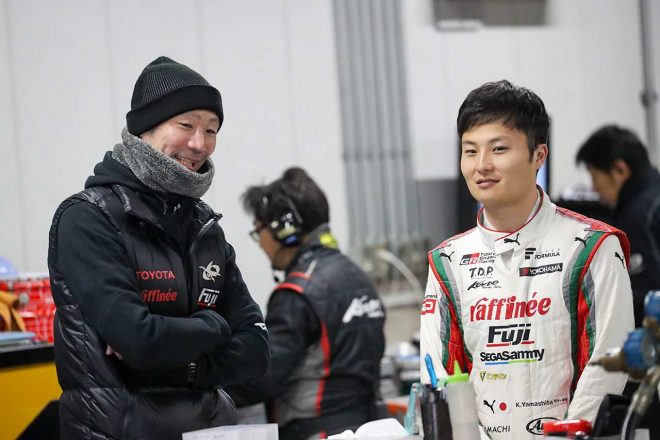 スーパーフォーミュラの合同テスト・ルーキードライバーテストでタッグを組んだ山下健太と阿部和也エンジニア