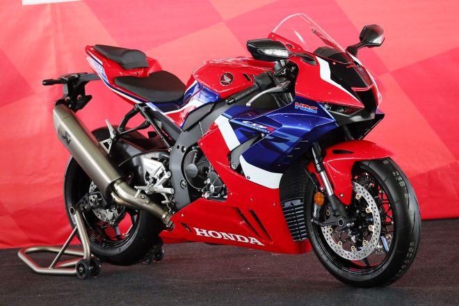 アジアに初上陸したホンダCBR1000RR-R FIREBLADE