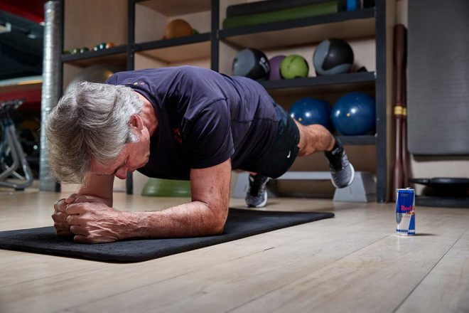 2020年のダカールラリーに向けてトレーニングを積むカルロス・サインツ