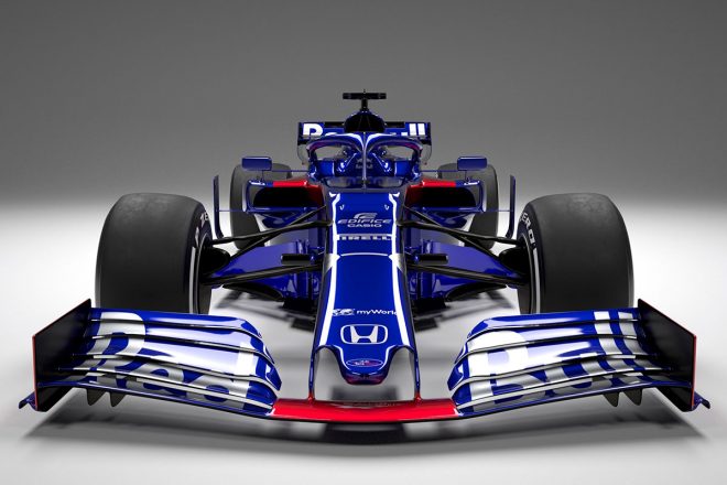 トロロッソ・ホンダSTR14のフロント写真