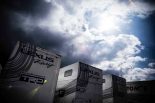 サーキットに並ぶトランスポーターには大きくTRDロゴが掲げられていた。2020年はこれがGRブランドロゴに変わる可能性も