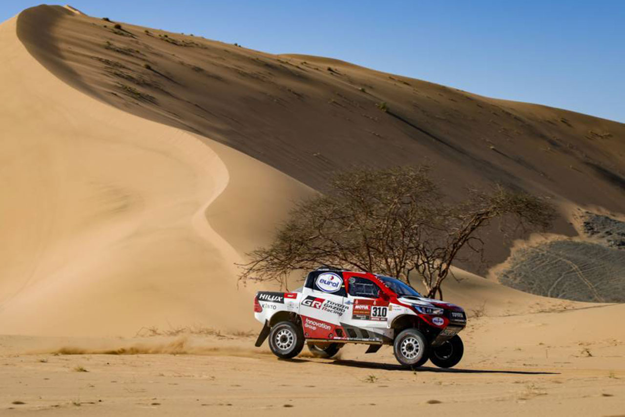 TOYOTA GAZOO Racingから2020年のダカールラリーに参戦しているフェルナンド・アロンソ（トヨタ・ハイラックス）